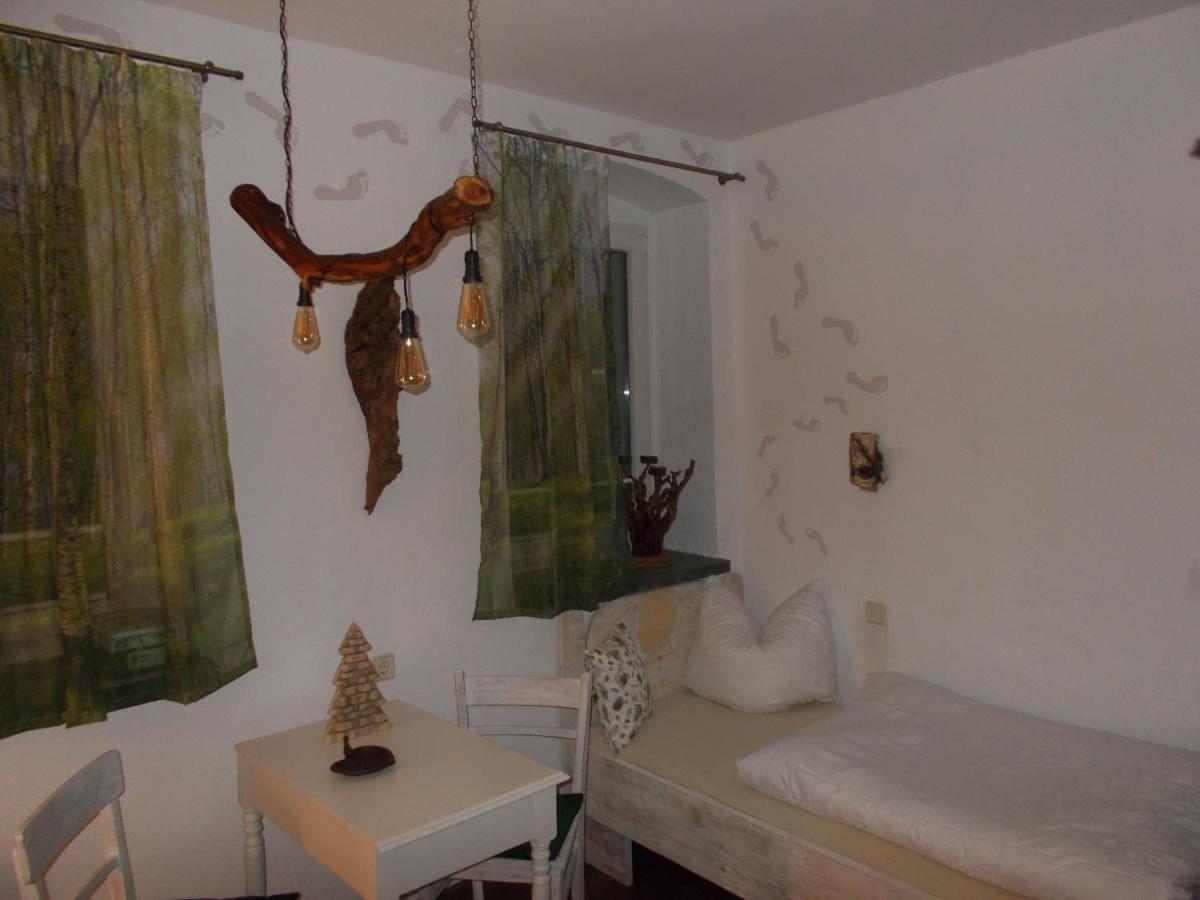 Ferienwohnung "Hinter Den Sieben Bergen" Schwarzenberg  Esterno foto